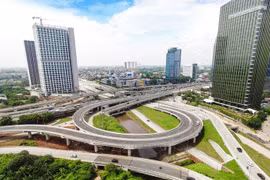 Indonesia needs to invest 460 bln USD in infrastructure till 2024