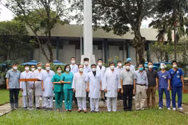 HCM City sends health workers to aid other localities in COVID-19 combat