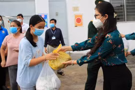 HCM City proposes Government provide more relief aid for poor people