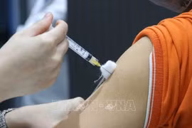 26-year-old man dies after getting COVID-19 vaccine