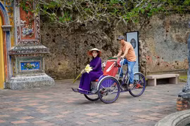 ‘Ao dai’ week 2021 opens in HCM City