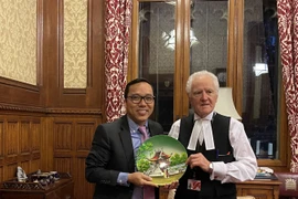 Vietnam, UK keen on fostering parliamentary cooperation 