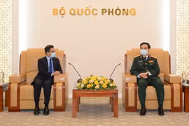 Defence Minister hosts Indian, Korean ambassadors