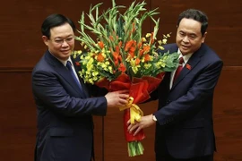 Vuong Dinh Hue elected as Chairman of 15th National Assembly
