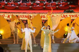 HCM City holds art programme welcoming 13th National Party Congress