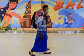 Indonesia may allow foreign tourists by October