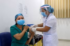 Gia Lai province becomes fourth in Vietnam to start COVID-19 vaccinations
