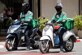 HCM City allows shippers to operate in COVID-19 “red zones” from August 30