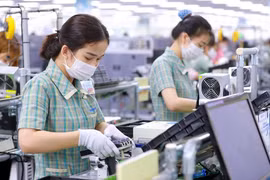 Over 10.3 million workers receive financial assistance
