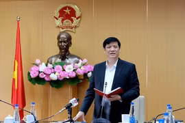 Minister warns of possible new COVID-19 wave