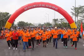 Over 1,500 people take part in running day in Da Nang 