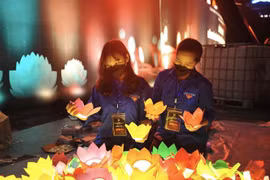 Memorial ceremony held for COVID-19 victims