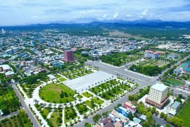 Quang Nam, Laos’ southern localities promote cooperation