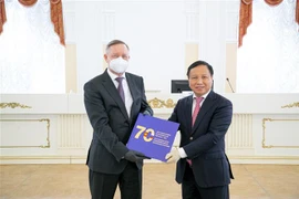 Youngsters’ trust helps promote Vietnam-Russia ties: Saint Petersburg Governor