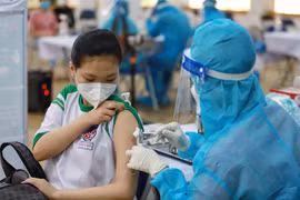 HCM City sets up temporary hospitals to treat moderately ill COVID-19 patients