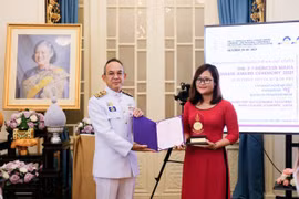 Vietnamese teacher receives Thailand’s Princess Award for outstanding achievements in education