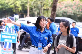 Hanoi’s students to take summer break early