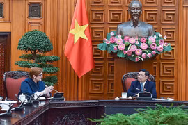Prime Minister Pham Minh Chinh hosts Australian minister