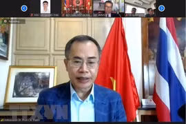 Vietnamese Embassy links Vietnamese in Thailand together amid COVID-19