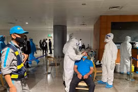 HCM City: Two new COVID-19 cases linked with Tan Son Nhat Airport