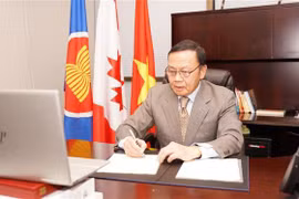 Vietnamese education ministry, British Columbia seal cooperation deal