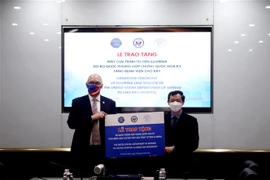 Cho Ray hospital receives US-funded gene sequencing machine