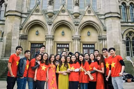  Vietnam, UK look to beef up education cooperation 