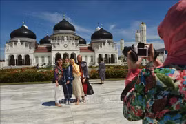 Indonesia invests 645 million USD in tourism revival