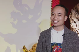 Vietnamese artist dedicated to silhouette sculptures