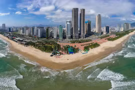 My Khe on Asia’s most beautiful beach list: Tripadvisor