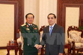  Lao PM hails military cooperation with Vietnam 