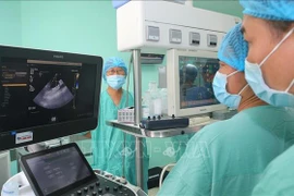 At an organ transplant surgery in Quang Ninh (Photo: VNA)