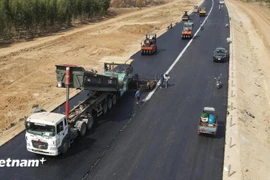 Work underway on the North-South expressway project, Eastern phase 2021-2025 (Photo: VietnamPlus)