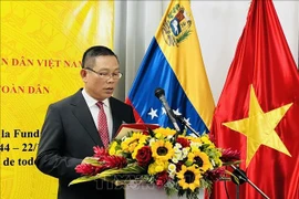 Vietnamese Ambassador to Venezuela Vu Trung My speaks at a ceremony to mark the 80th anniversary of the Vietnam People's Army (VPA) (December 22,1944-2024) and the 35 years of the All-People Defence Festival (1989 - 2024). (Photo: VNA)