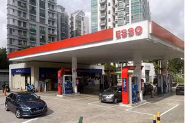 Exxon, which has been operating in Singapore for more than 130 years, has a network of 59 filling stations under the Esso brand. (Photo: straitstimes.com)
