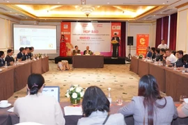 The event's organising committee holds a press conference to introduce the ASEAN Ceramics & Stone 2024 exhibitions. (Photo: dangcongsan.vn)