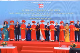 At the inauguration of the Hanoi Children’s Hospital (Photo: VNA)