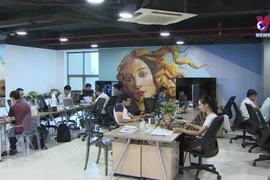 Many firms in Vietnam plan salary increases in 2025