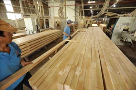 Wood exports likely to top 16 billion USD this year