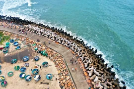 Pristine beauty of Ong Dia rock beach