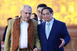 Vietnamese Prime Minister Pham Minh Chinh (R) and visiting Timor-Leste President Jose Ramos-Horta at their meeting in Hanoi on August 2. (Photo: VNA)