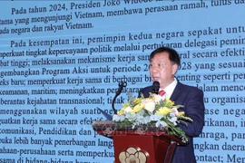 President of the Ho Chi Minh Union of Friendship Organisations Mai Ba Hung speaks at the event (Photo: VNA)