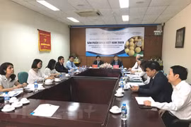 Importers explore partnerships for trading longan