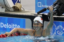 Swimmer Vien obtains three gold medals at Asian champs