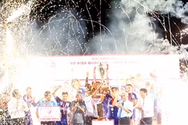 Binh Duong take V.League Championship