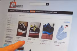 E-commerce contributes to growth