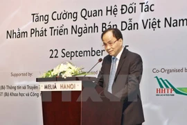 Conference seeks to boost micro-, nano-electronics industries
