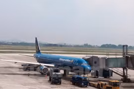 Typhoon Dujuan affects Vietnam Airlines flights