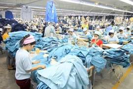 Local bank to spend 2 billion USD to assist apparel firms