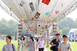 Book Festival bustling in Thang Long royal citadel